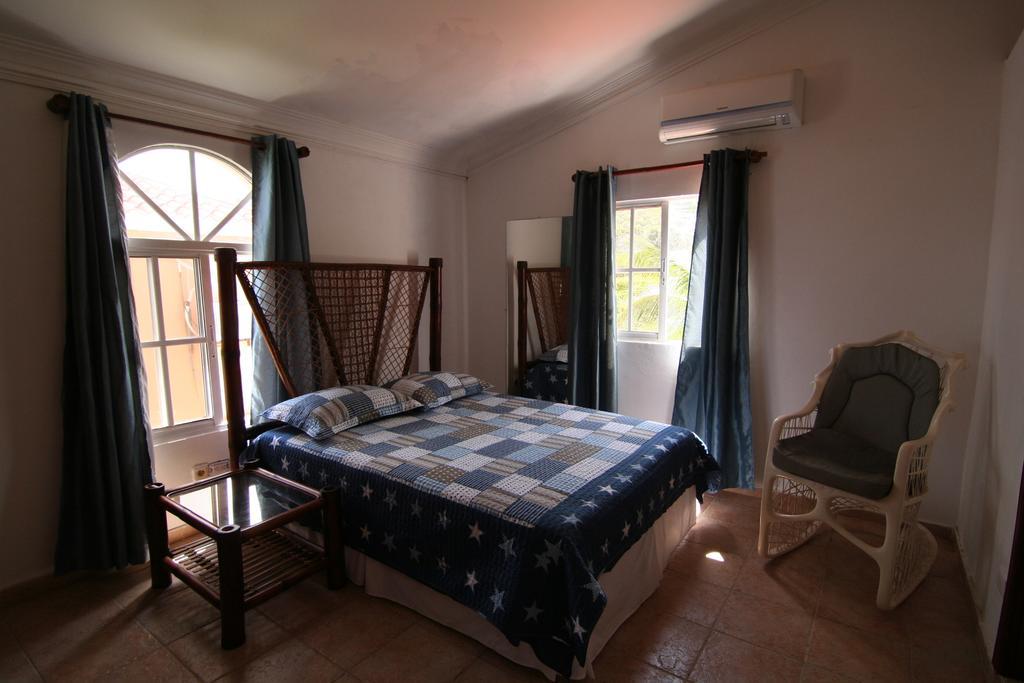 Hotel Panoramica Barahona La Cienaga Habitación foto